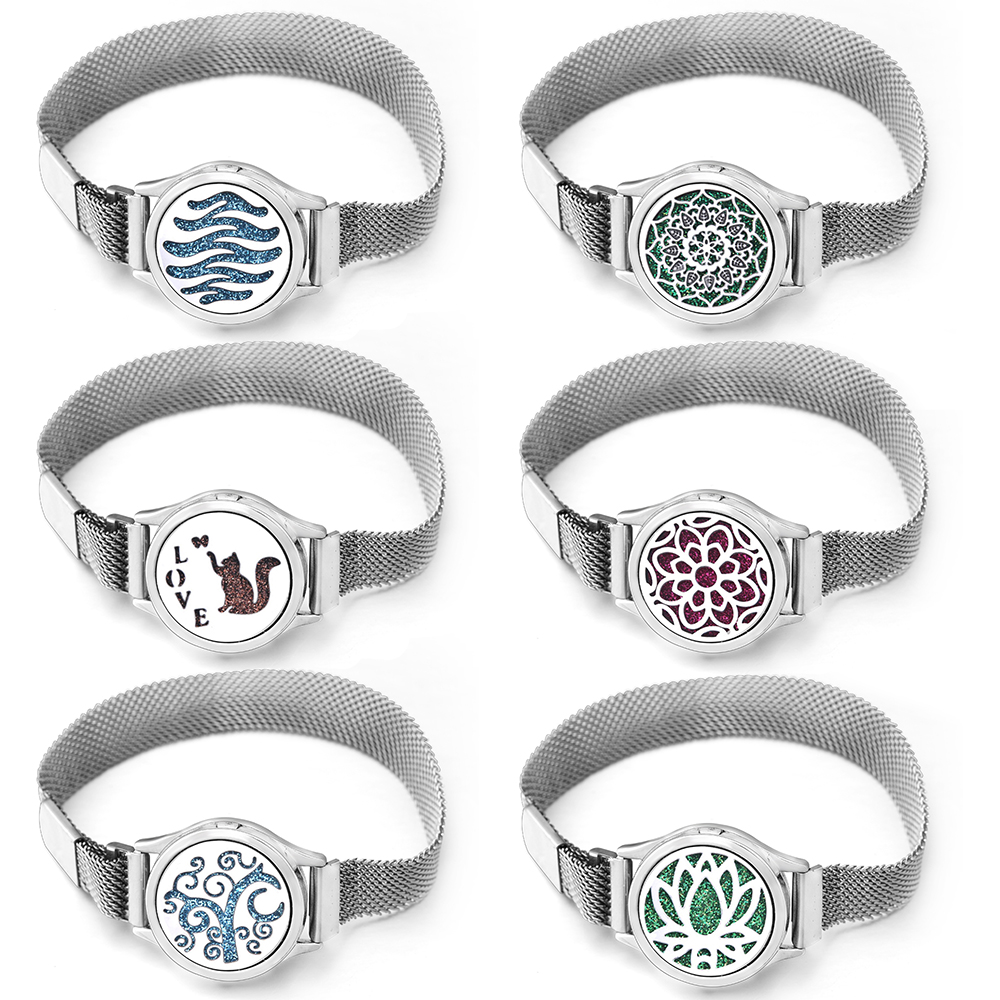 Jewelry Essentials Watches - Trendy Lotus Patroon Aromatherapie Medaillon Armband