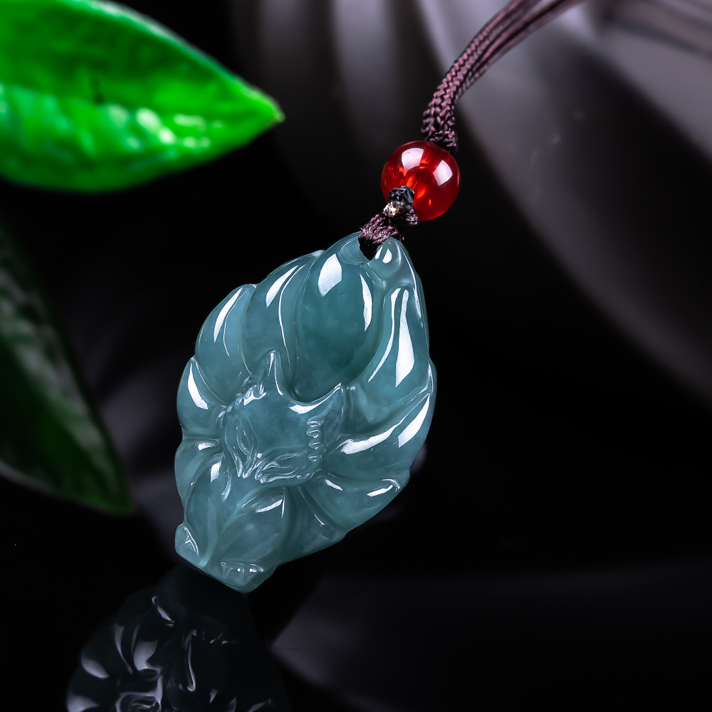 The Jewelry & Watches - Natuurlijke Birmese Jadeïet Vos Hanger Ketting