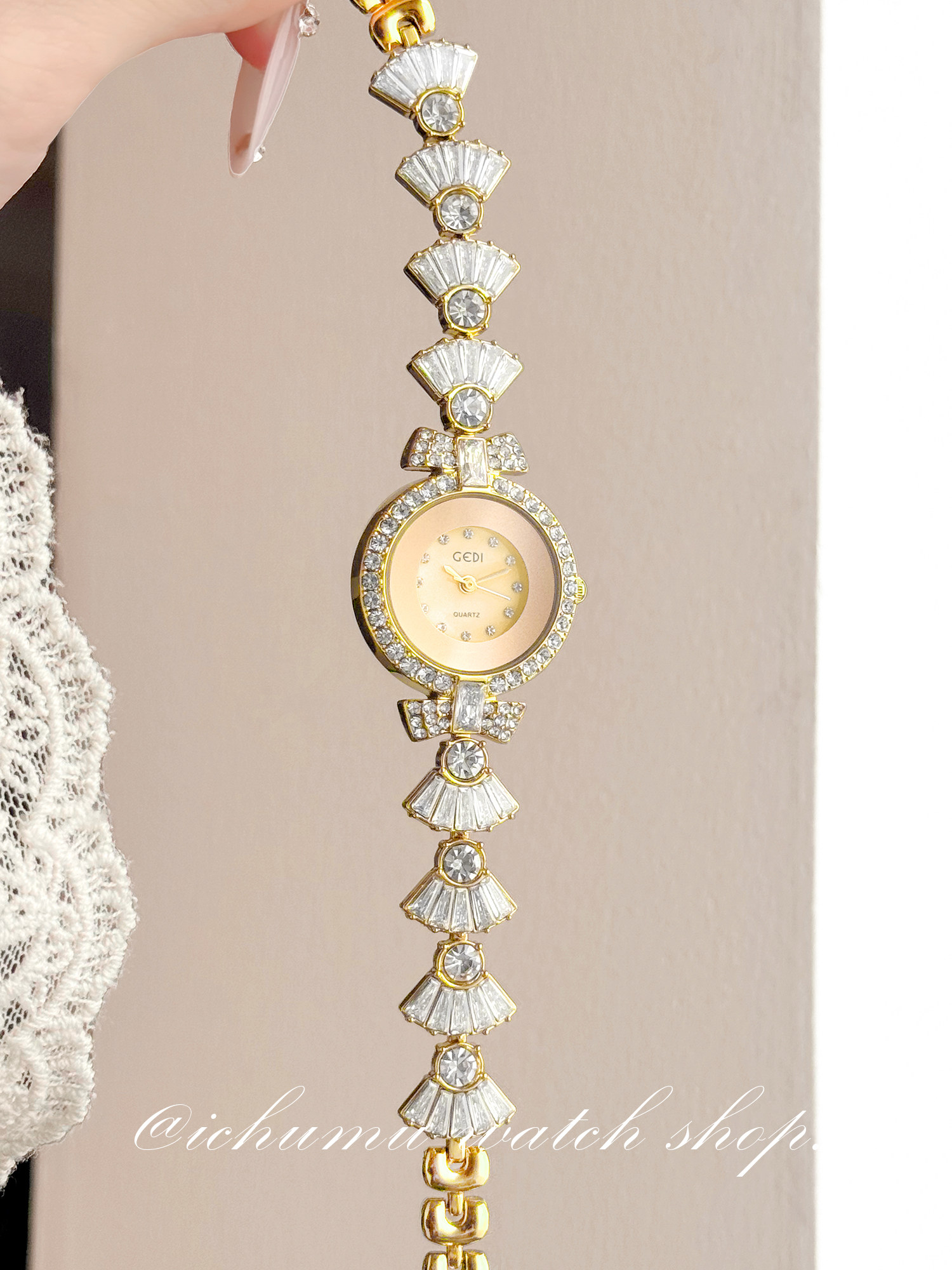 Zeemeermin dameshorloge Licht  - Leather Bracelet recensie en prijs