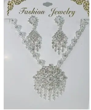 Thaise accessoires Oorbellen K - Pacific Jewelry & Watches Los Angeles recensie en prijs